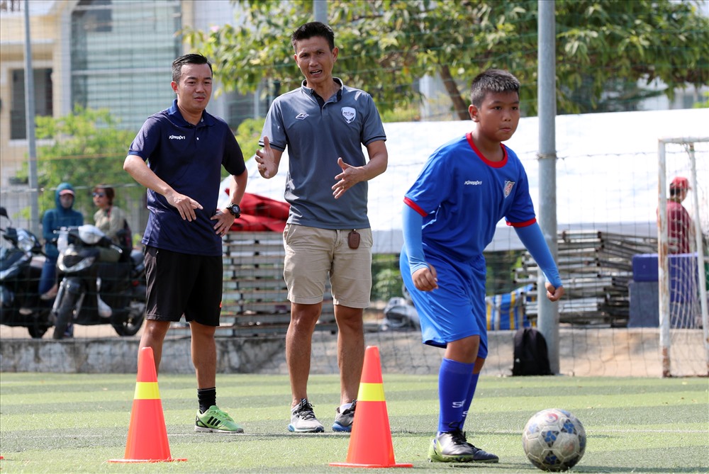 Sau Công Vinh, Như Thành, Triệu Quang Hà… thêm một cựu tuyển thủ QG nữa là cựu thủ thành Nguyễn Thế Anh vừa chính thức cho ra đời đứa con tinh thần Học viện bóng đá Sài Gòn Saigon Football Academy (SFA).