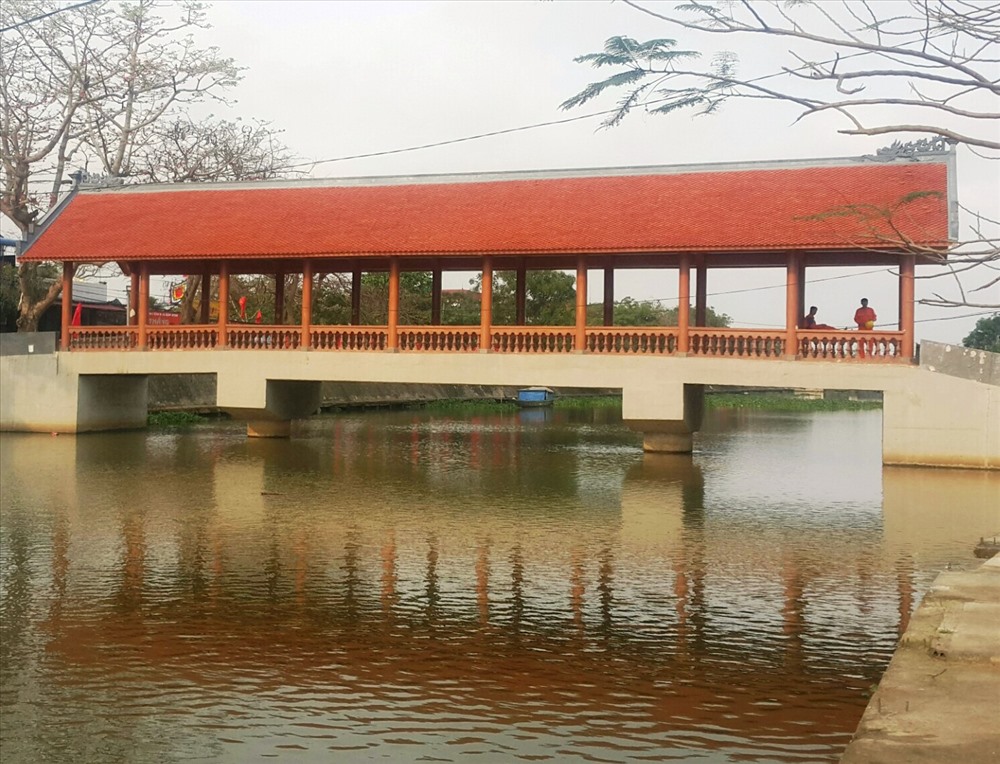 Cầu ngói Lưu Quang được khánh thành vào năm 2015. Ảnh: NT