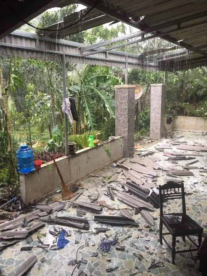 Lốc xoáy tàn phá tại xã Sơn Lâm, huyện Hương Sơn