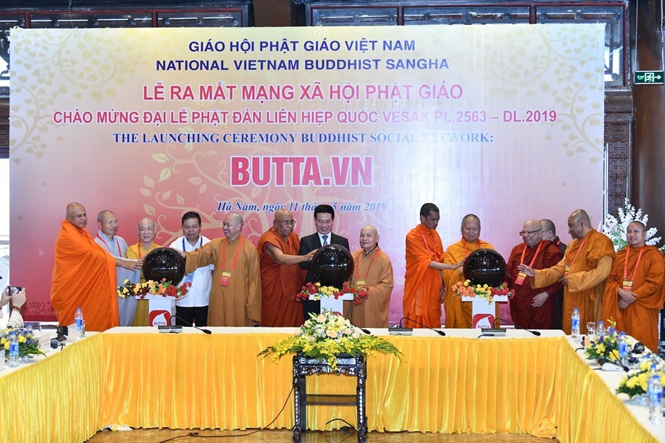 Giáo hội Phật giáo Việt Nam cũng cho ra mắt mạng xã hội Phật giáo nhân dịp Đại lễ Vesak 2019