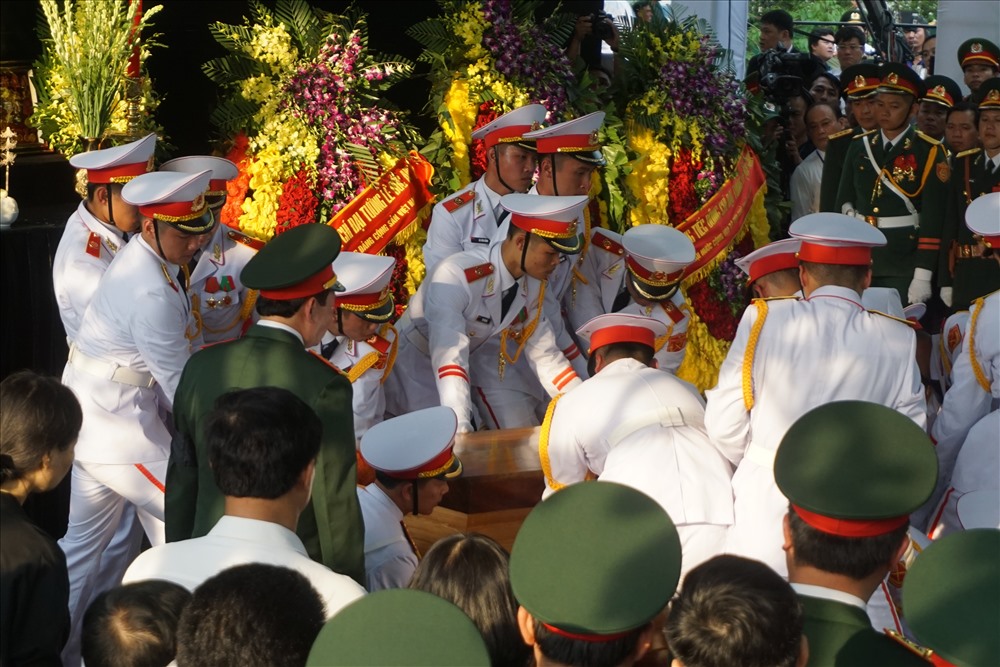 Lễ hạ huyện linh cữu nguyên Chủ tịch nước, đại tướng Lê Đức Anh.