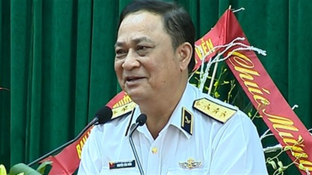 Đô đốc Nguyễn Văn Hiến, nguyên Ủy viên Trung ương Đảng, nguyên Ủy viên Quân ủy Trung ương, nguyên Thứ trưởng Bộ Quốc phòng.