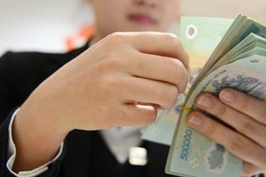 "Nóng" chuyện thưởng Tết