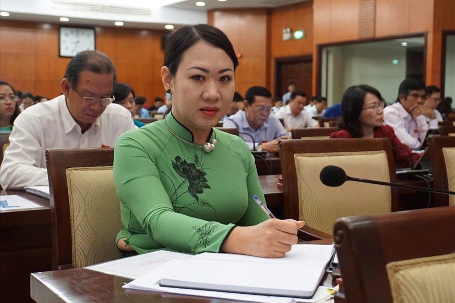 Đại biểu HĐND TPHCM đề xuất dùng lu chống ngập