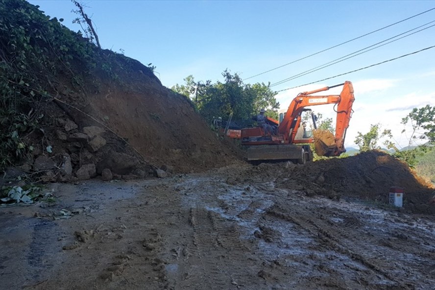 Các vụ sạt lở vùi lấp hàng chục người ở Quảng Nam