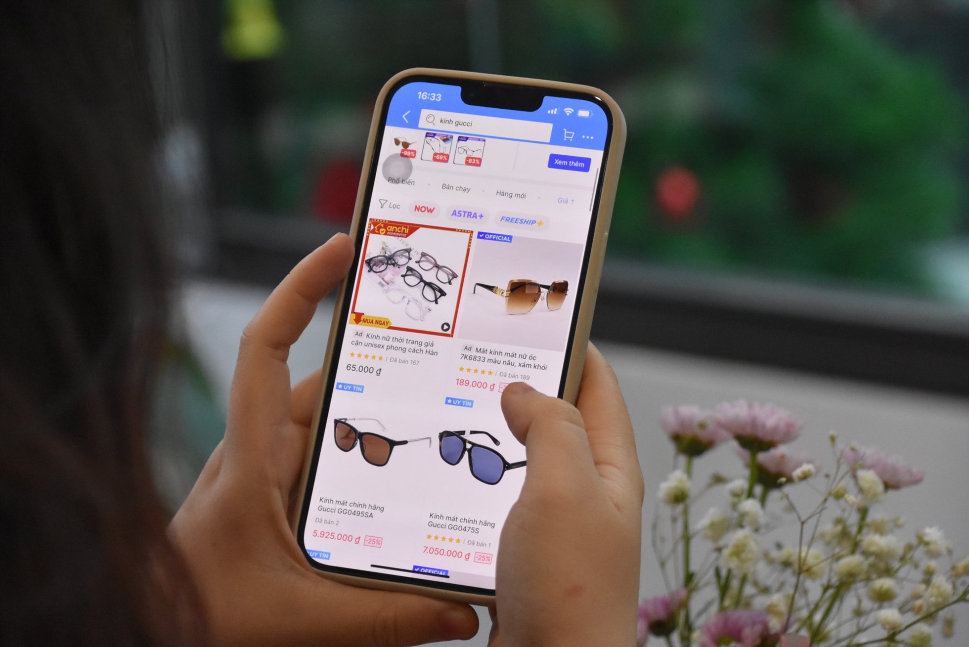 Bi hài chuyện người già online