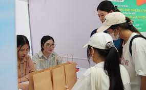 Thưởng tết 2024