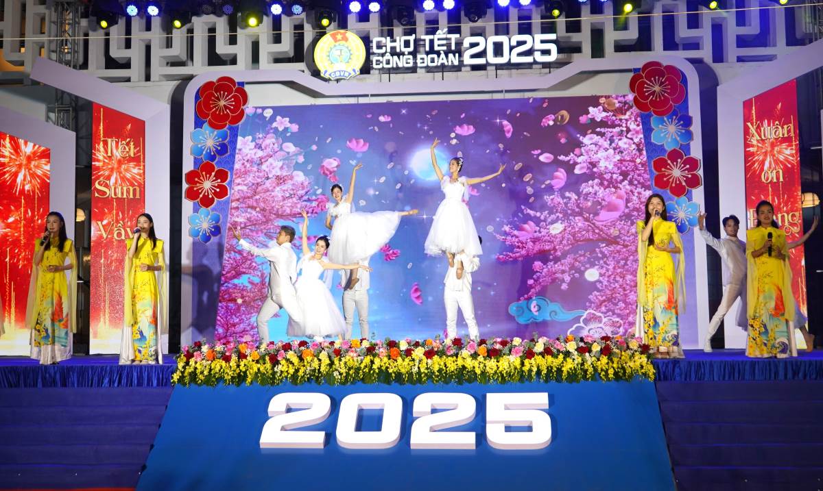 Chợ Tết Công đoàn 2025