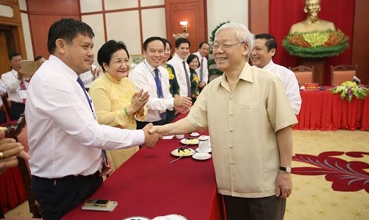 Tổng Bí thư Nguyễn Phú Trọng gặp mặt 87 nông dân xuất sắc (Ảnh: Đàm Duy/Dân Việt)