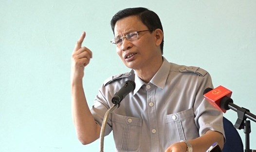 Ông Nguyễn Minh Mẫn trong buổi họp báo cá nhân. Ảnh: Lao Động.