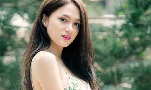 Người đẹp chuyển giới Hương Giang Idol