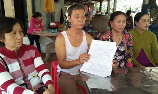 Các hộ dân ở xã Mỹ Thuận, huyện Bình Tân (Vĩnh Long) điêu đứng vì bị quỵt hụi (ảnh: P.V)