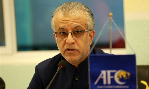 Chủ tịch AFC Shaikh S.B. Ebrahim Al Khalifa . Ảnh: VFF