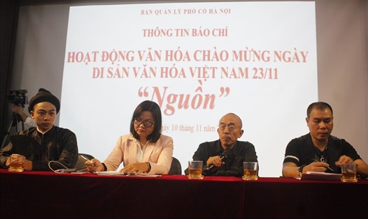 Đại diện các bên có mặt tại buổi họp báo công bố chuỗi hoạt động chào mừng ngày Di sản văn hóa Việt Nam. Ảnh: Hiền Đức.