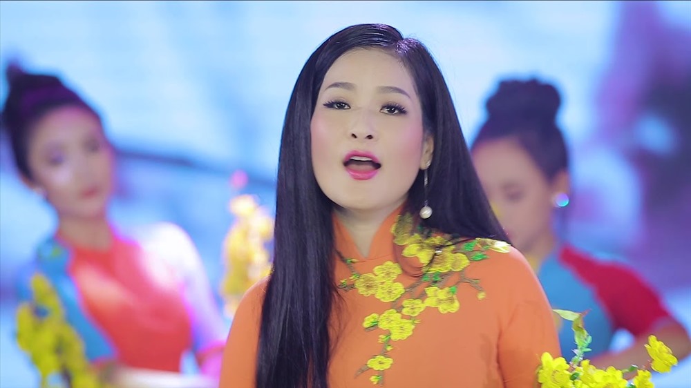 Hoàng Ái My trong MV. Ảnh: T.L