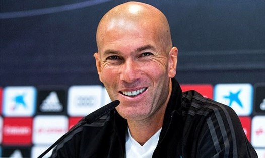 HLV Zidane và các học trò đang chịu áp lực không nhỏ ở La Liga. Ảnh: EPA.