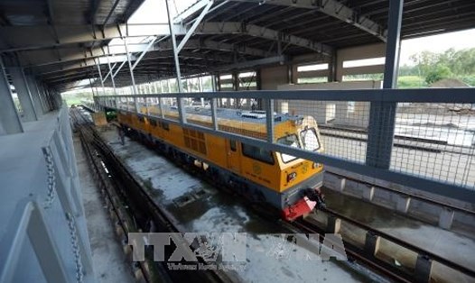 Dự án đường sắt đô thị Cát Linh - Hà Đông gồm 13 đoàn tàu với 52 toa. Ảnh: Huy Hùng/TTXVN