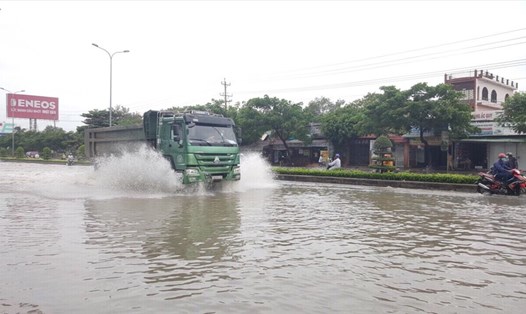 Ngập nước trên quốc lộ 51 đoạn qua tỉnh Bà Rịa-Vũng Tàu
