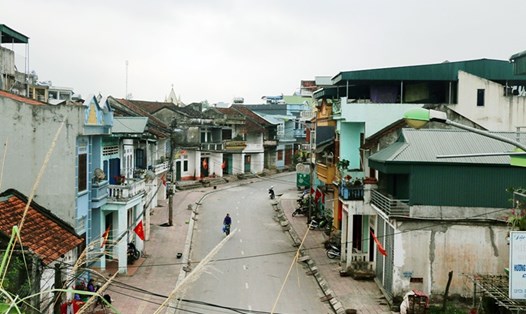 Phố cổ Tiên Yên, nằm ở trung tâm thị trấn Tiên Yên, trông cổ kính, trầm mặc bởi những ngôi nhà của người Hoa được xây dựng từ những năm đầu thế kỷ XX. Ảnh: CTV