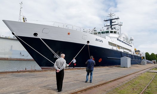 Tàu nghiên cứu hải dương học Yantar của Nga. Ảnh: Tass