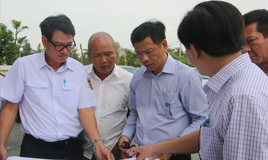  Cục trưởng Cục Hàng hải Việt Nam họp bàn các phương án ứng phó bão với các đơn vị liên quan. 