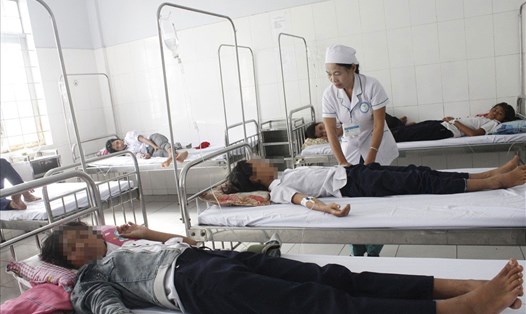 84 học sinh huyện Sa Thầy (Kon Tum) ngộ độc do ăn bánh, sữa.  Ảnh Trung tâm y tế huyện cung cấp.