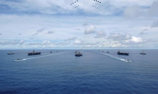 Ba tàu sân bay Mỹ sẽ tập trận chung ở tây Thái Bình Dương khi ông Donald Trump công du Châu Á. Ảnh: Reuters