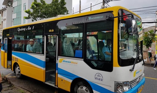 Chậm trả lương, 200 nhân viên xe buýt Đà Nẵng đồng loạt ngưng việc. Ảnh: DNB