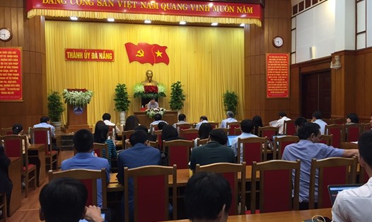 Ban Tuyên giáo Thành ủy Đà Nẵng ngày 1.12 đã tổ chức họp báo, thông báo về kết quả Hội nghị lần thứ 11 Ban thường vụ Thành ủy Đà Nẵng.