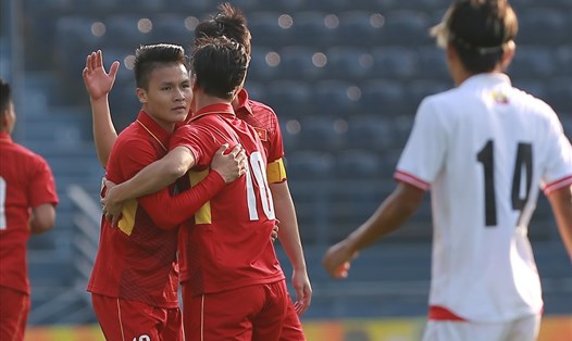Các cầu thủ U23 Việt Nam trong chiến thắng trước U23 Myanmar. Ảnh: Minh Tùng 