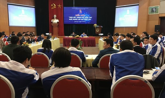 Trung ương Đoàn TNCS Hồ Chí Minh phối hợp với Bộ KHCN đối thoại với 125 đại biểu về hỗ trợ khởi nghiệp. Ảnh: Đ.T