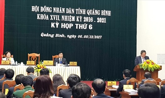 Toàn cảnh kỳ họp thứ 6 HĐND tỉnh Quảng Bình khóa 17, nhiệm kỳ 2016-2021. Ảnh: Lê Phi Long