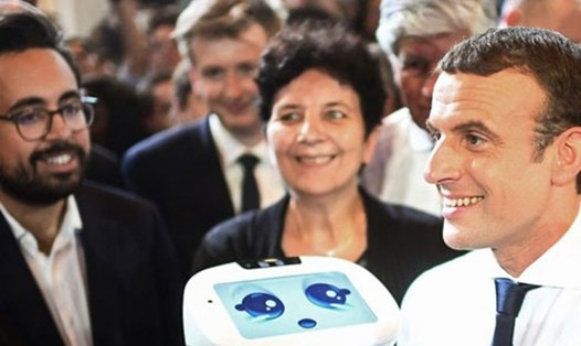 Tổng thống Macron kêu gọi quốc gia khởi nghiệp.