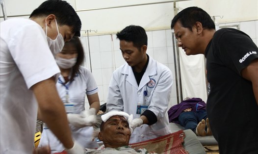 Vụ hỗn chiến khiến giành đất khiến 1 người chết, 6 người đang điều trị tại bệnh viện.