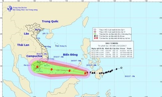 Vị trí và hướng đi của bão Tembin sáng 23.12. Ảnh: NCHMF