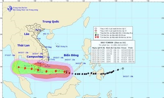 Vị trí và hướng đi của bão số 16 Tembin. Ảnh: NCHMF