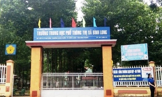 Trường THPT Bình Long trong năm học 2015-2016 đã phải nộp hơn 60 triệu tiền "quản lý và cấp phép" dạy thêm về Sở GD-ĐT Bình Phước. Ảnh: PV