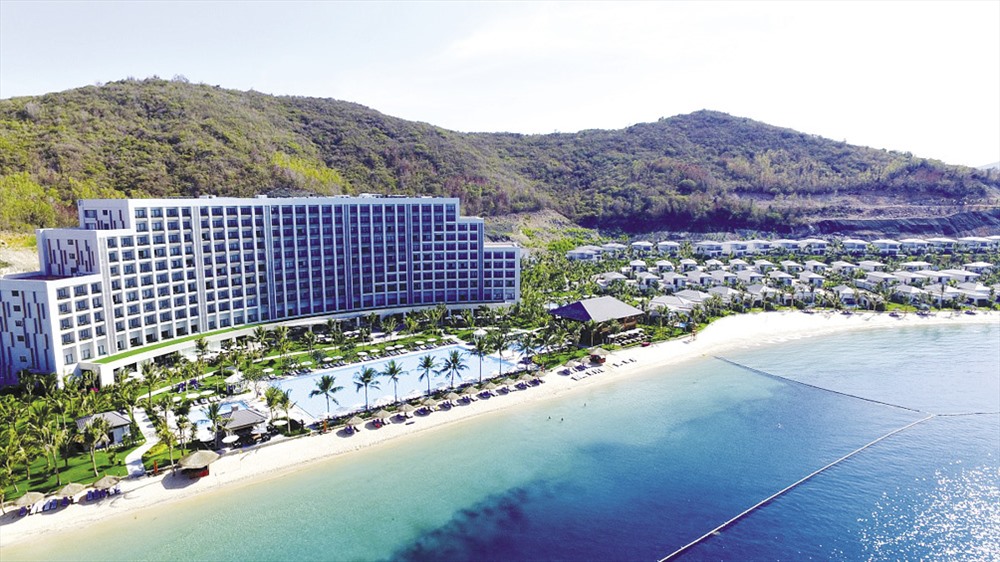 Kiến nghị sửa luật để giải quyết vấn đề cấp giấy chứng nhận quyền sử dụng cho loại hình condotel. Ảnh: L.TOÀN