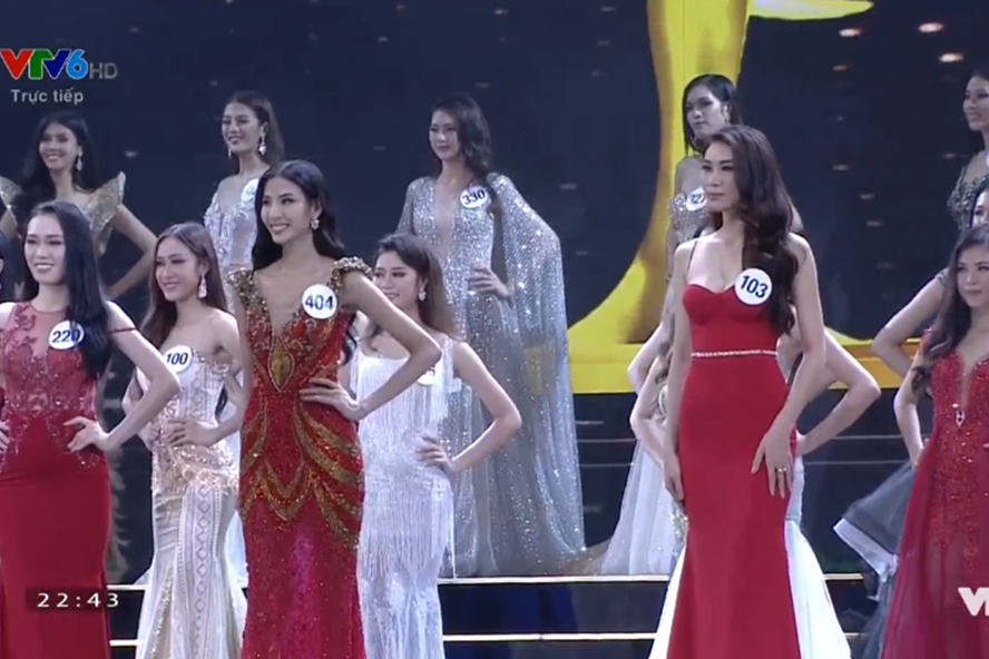 Hình ảnh đêm Bán kết Hoa hậu Hoàn vũ 2017 được tổ chức vào tối 4.11. Ảnh: VTV