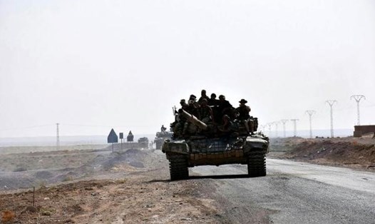 Các đơn vị bảo vệ nhân dân người Kurd tuyên bố giải phóng phía đông Deir ez-Zor. Ảnh: EPA