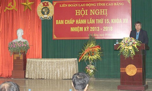 Phó Chủ tịch Thường trực Tổng LĐLĐVN Trần Thanh Hải phát biểu chỉ đạo tại hội nghị. 