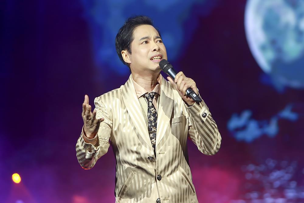 Ca sĩ Ngọc Sơn.
