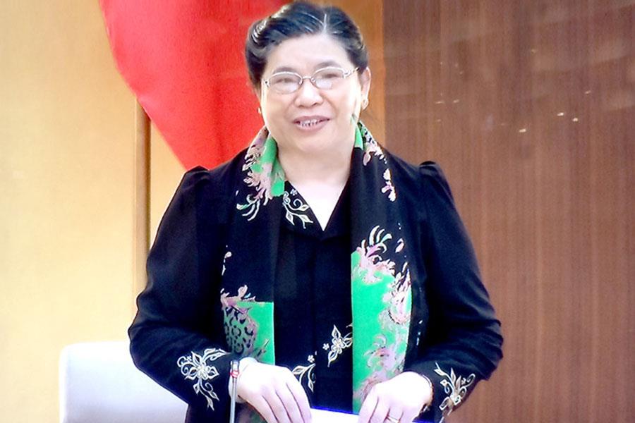 Phó Chủ tịch Quốc hội Tòng Thị Phóng phát biểu tại phiên thảo luận. Ảnh: P.V