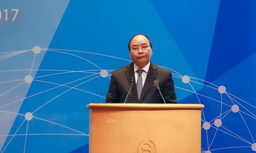 Thủ tướng Nguyễn Xuân Phúc phát biểu tại Hội nghị Bộ trưởng doanh nghiệp nhỏ và vừa tại thành phố Hồ Chí Minh. Ảnh: Gia Miêu