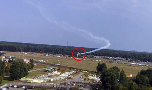 Một máy bay An-2 bị rơi ở khu vực Balashikha, Mátxcơva trong ngày 2.9. Ảnh: RT