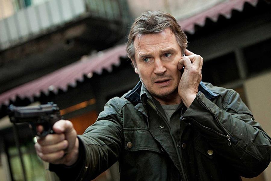 Liam Neeson trong phim “Taken” - series phim có nhiều cảnh bạo lực.