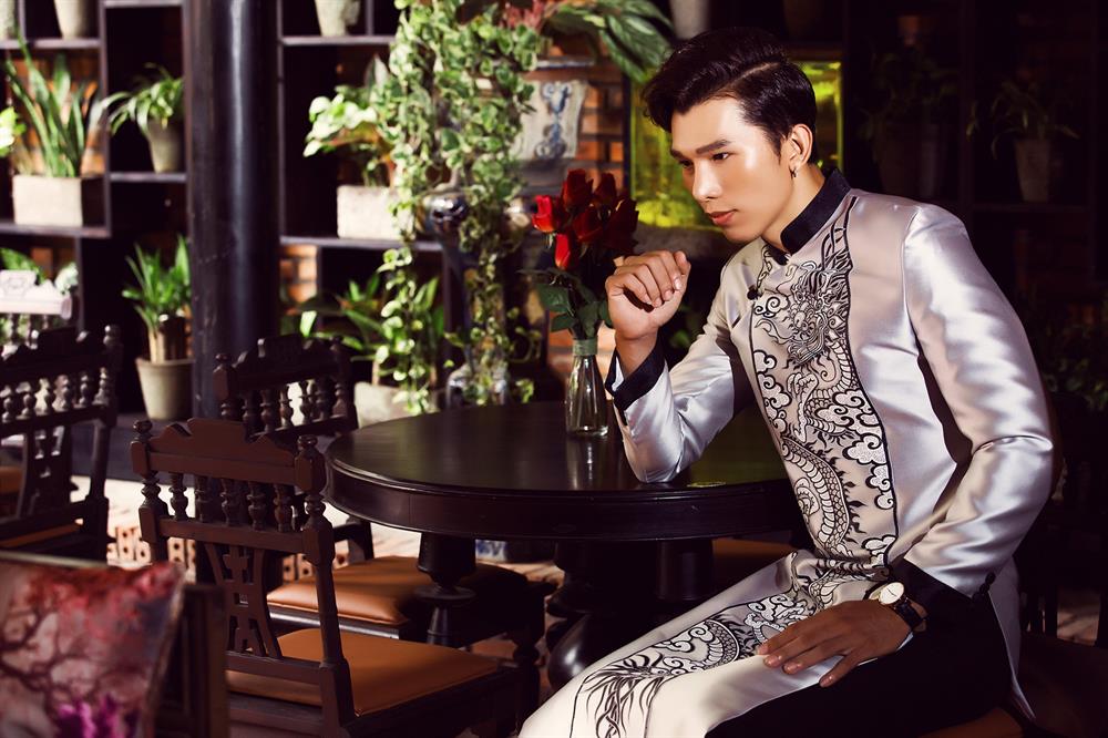 Ai sẽ là cô dâu sánh bước bên Ngọc Tình? Ảnh: B.L