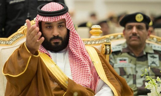 Thái tử Saudi Arabia Mohammed bin Salman (trong ảnh) điện đàm với Tiểu vương Qatar Sheikh Tamim bin Hamad al-Thani ngày 8.9. Ảnh: Reuters