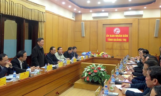 Bộ trưởng Bộ GTVT Nguyễn Văn Thể phát biểu tại buổi làm việc với UBND tỉnh Quảng Trị. Ảnh: HT.
