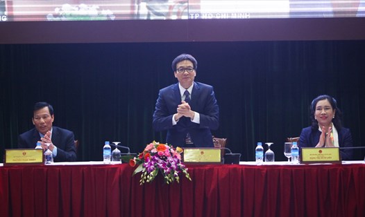 Phó thủ tướng Vũ Đức Đam tham dự hội nghị triển khai nhiệm vụ công tác văn hoá, thể thao và du lịch năm 2018. Ảnh: Đăng Huỳnh